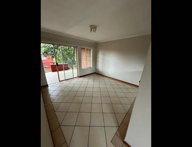 2 BEDROOM APARTMENT FOR SALE IN MORELETAPARK